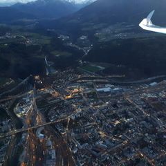 Flugwegposition um 16:05:19: Aufgenommen in der Nähe von Innsbruck, Österreich in 1320 Meter
